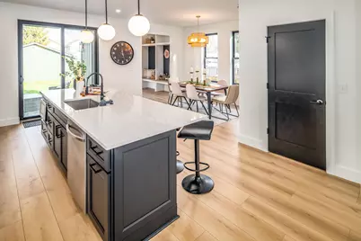 380 E Markison Avenue, Columbus, OH 43207 - Photo 18