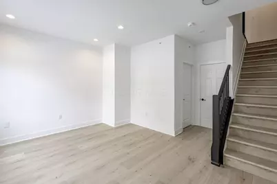 93 W Town Street #93WT, Columbus, OH 43215 - Photo 6