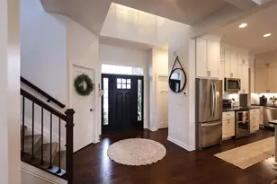 10124 Pomona Ct, Plain City, OH 43064 - Photo 2