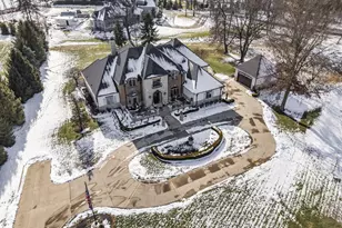 5335 Hoover Gate Ln, Westerville, OH 43082 - Photo 2