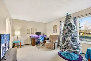 7505 E Bowling Green Ln NW, Lancaster, OH 43130 - Photo 12