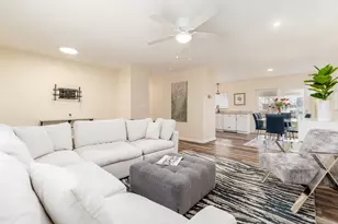 597 Knights Ave, Columbus, OH 43230 - Photo 6