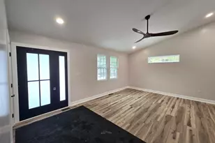 2116 Apple Valley Dr, Howard, OH 43028 - Photo 2