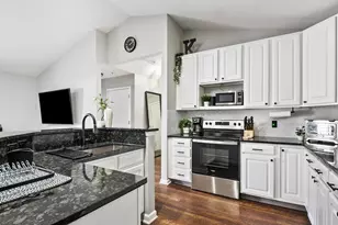 1695 Berrancher Dr, Columbus, OH 43228 - Photo 14