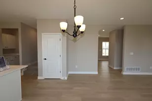 1609 Kenneth Dr, Delaware, OH 43015 - Photo 4