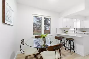 1379 Crestwood Ave, Columbus, OH 43227 - Photo 10