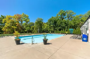 1000 Urlin Ave, Columbus, OH 43212 - Photo 32