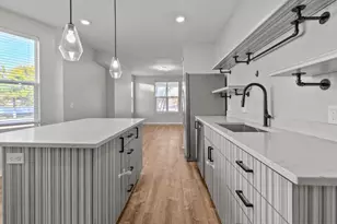 437-439 St Clair Ave, Columbus, OH 43203 - Photo 12