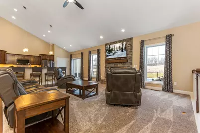 5981 Julian Road SW, Amanda, OH 43102 - Photo 14