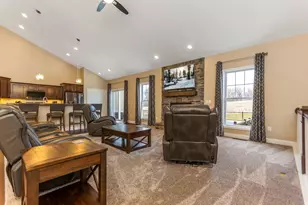 5981 Julian Road SW, Amanda, OH 43102 - Photo 14