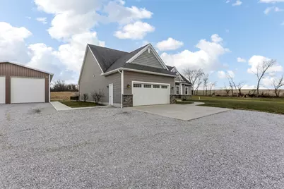 5981 Julian Road SW, Amanda, OH 43102 - Photo 2