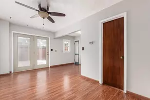 634 Dlyn St, Columbus, OH 43228 - Photo 10