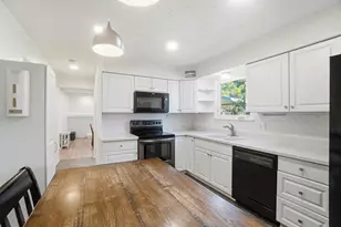 1710 Carrigallen Ln, Columbus, OH 43228 - Photo 12