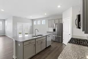 1390 Hemetite Dr, Grove City, OH 43123 - Photo 8