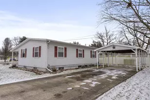 739 Meadow Dr, Newark, OH 43055 - Photo 38