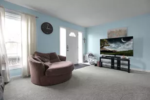 516 Pamlico St, Columbus, OH 43228 - Photo 4