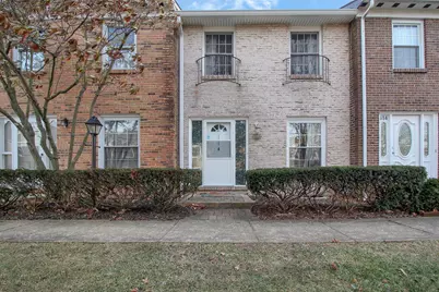 516 Pamlico Street, Columbus, OH 43228 - Photo 1