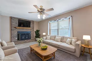 188 Mark Ct, Germantown, OH 45327 - Photo 8