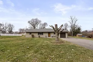 84 River Dr, Columbus, OH 43230 - Photo 2