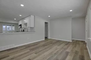 1377 Marble Dr, Columbus, OH 43227 - Photo 8