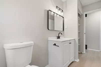 2526 Queenswood Drive, Columbus, OH 43219 - Photo 20