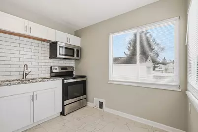 1362 Clinton Street, Columbus, OH 43211 - Photo 16