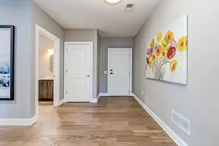 5189 Highpointe Lakes Dr, Westerville, OH 43081 - Photo 4