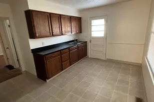 1573 Courtright Rd, Columbus, OH 43227 - Photo 4