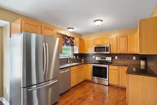 5710 English Rose Dr, Galloway, OH 43119 - Photo 10