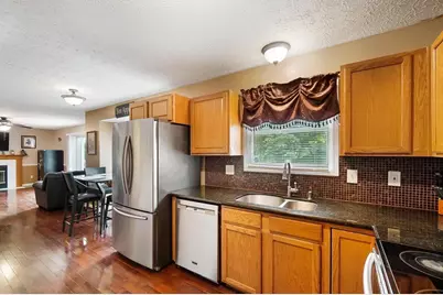 5710 English Rose Drive, Galloway, OH 43119 - Photo 4