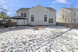 1847 Chiprock Dr, Marysville, OH 43040 - Photo 4