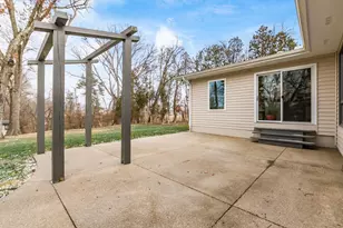 1200 Parkview Dr, Zanesville, OH 43701 - Photo 34