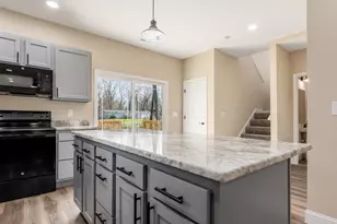 13184 Oak Rd NE, Thornville, OH 43076 - Photo 4