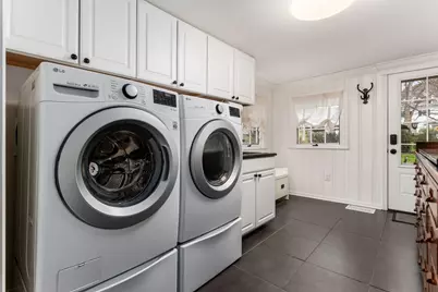 2070 Ellington Road, Columbus, OH 43221 - Photo 12