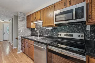 3000 Highpoint Dr, Columbus, OH 43221 - Photo 8