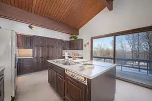 12760 Hilltop Dr, Fredericktown, OH 43019 - Photo 10