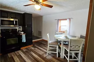 188 S Walnut St, London, OH 43140 - Photo 4
