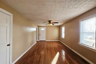 216 E Mulberry St, Baltimore, OH 43105 - Photo 6