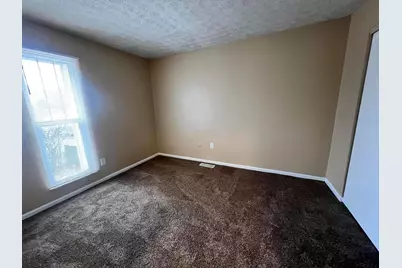 5570 Maple Canyon Avenue, Columbus, OH 43229 - Photo 6