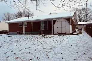 1043 Maiden Pl, Dayton, OH 45417 - Photo 8