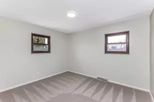 1258 Denbigh Dr, Columbus, OH 43220 - Photo 34