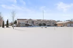 7046 Township Rd 195, Centerburg, OH 43011 - Photo 1