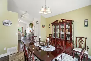 906 Linkfield Dr, Columbus, OH 43085 - Photo 10