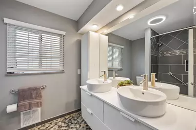 2660 Schaaf Drive, Columbus, OH 43209 - Photo 22