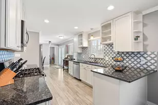 2660 Schaaf Dr, Columbus, OH 43209 - Photo 10