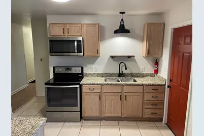 2896-2898 McGuffey Road, Columbus, OH 43224 - Photo 4