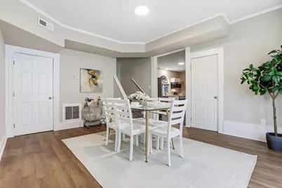 650 E 3rd Avenue, Columbus, OH 43201 - Photo 8