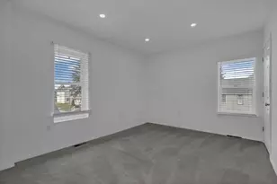 999 S 22nd St, Columbus, OH 43206 - Photo 24