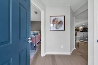 913 White Willow Lane, Columbus, OH 43235 - Photo 6