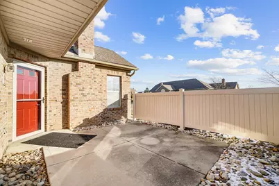 2460 Buckeye Grove, Grove City, OH 43123 - Photo 6